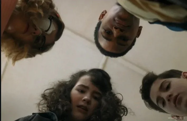 Сериал Добро пожаловать в Дерри 1 сезон 6 серия смотреть онлайн